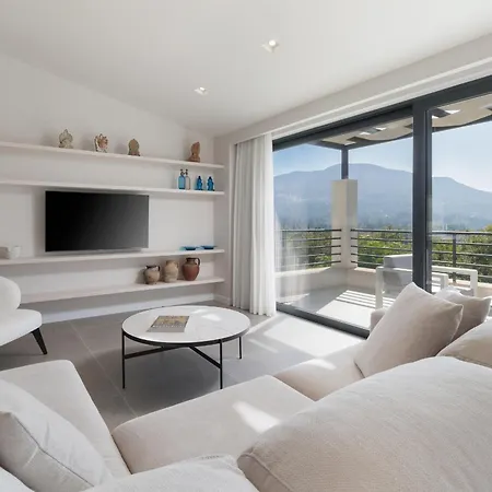 Myrtia - Luxury Hidden Gem