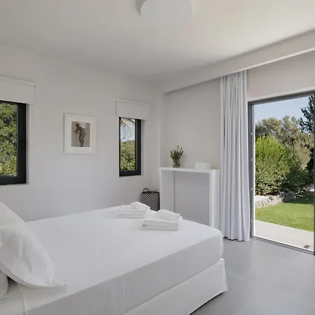 Myrtia - Luxury Hidden Gem * Perama (Corfu)