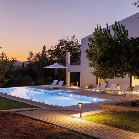 Myrtia - Luxury Hidden Gem *